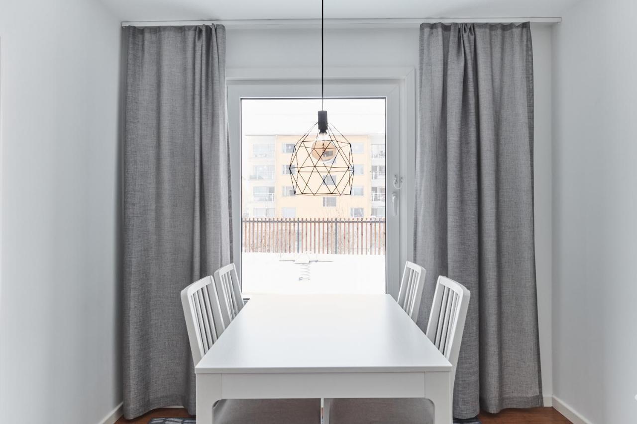 Continental Apartment Hotel Knivsta Knivsta  外观 照片