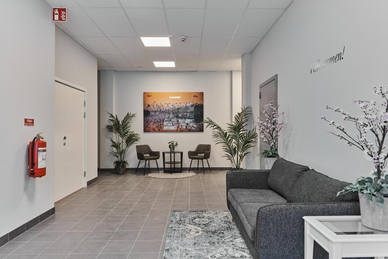 Continental Apartment Hotel Knivsta Knivsta  外观 照片
