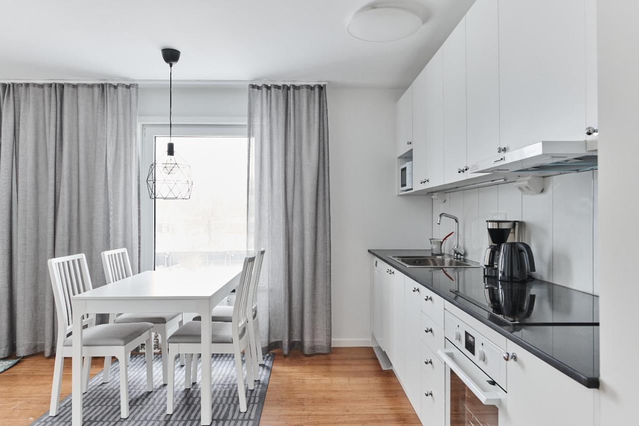 Continental Apartment Hotel Knivsta Knivsta  外观 照片